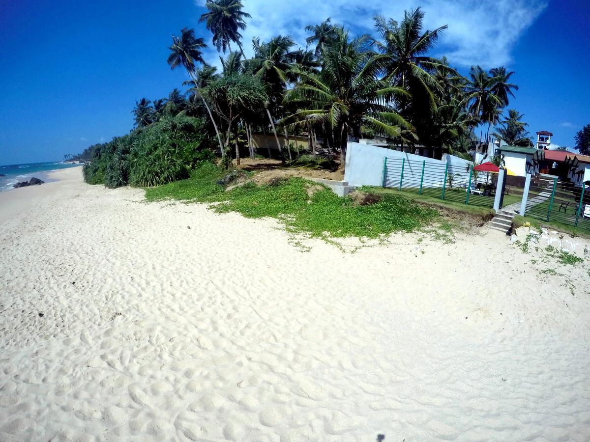 Ramon Beach Resort Ambalangoda  Bagian luar foto