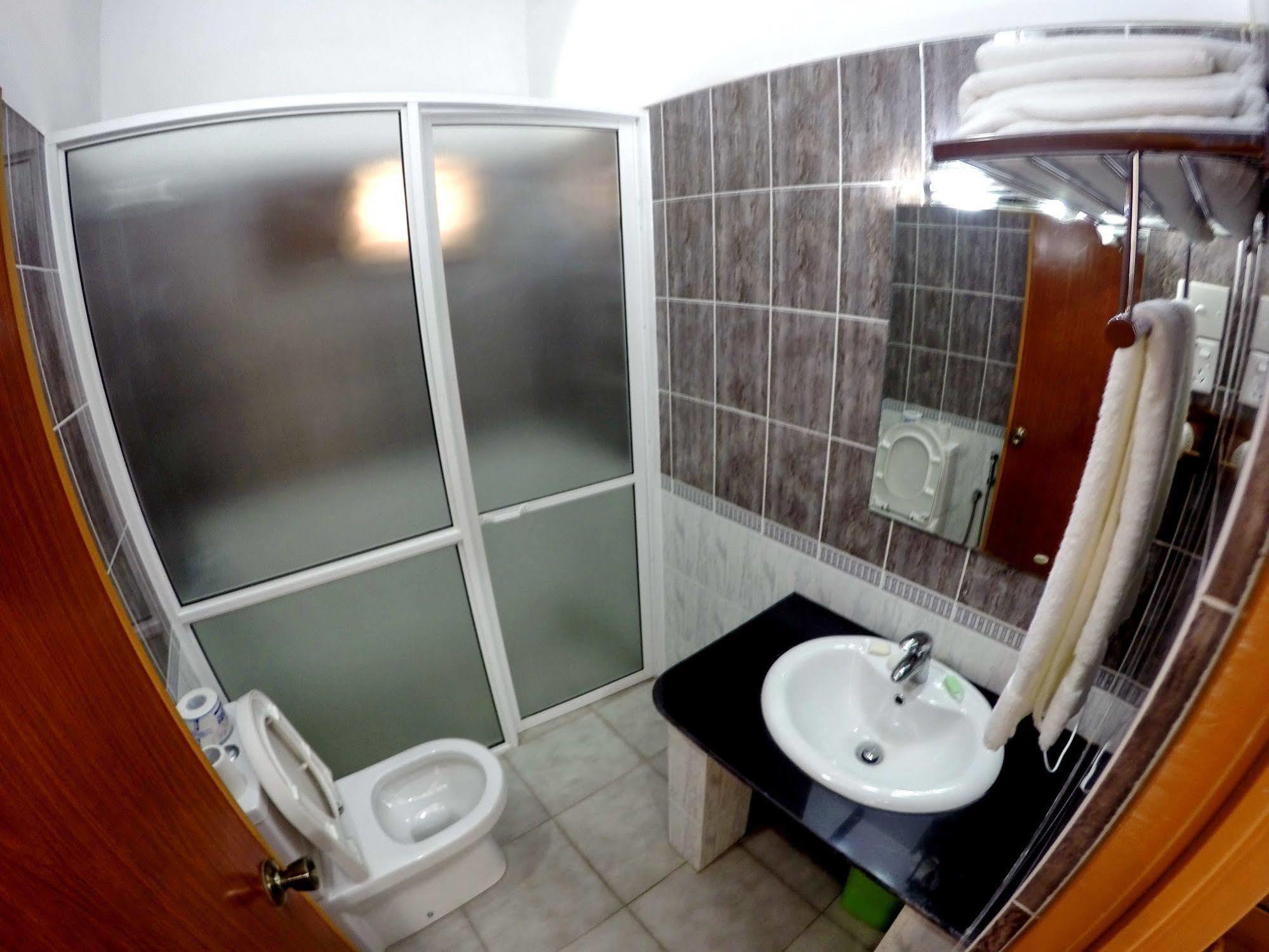 Ramon Beach Resort Ambalangoda  Bagian luar foto